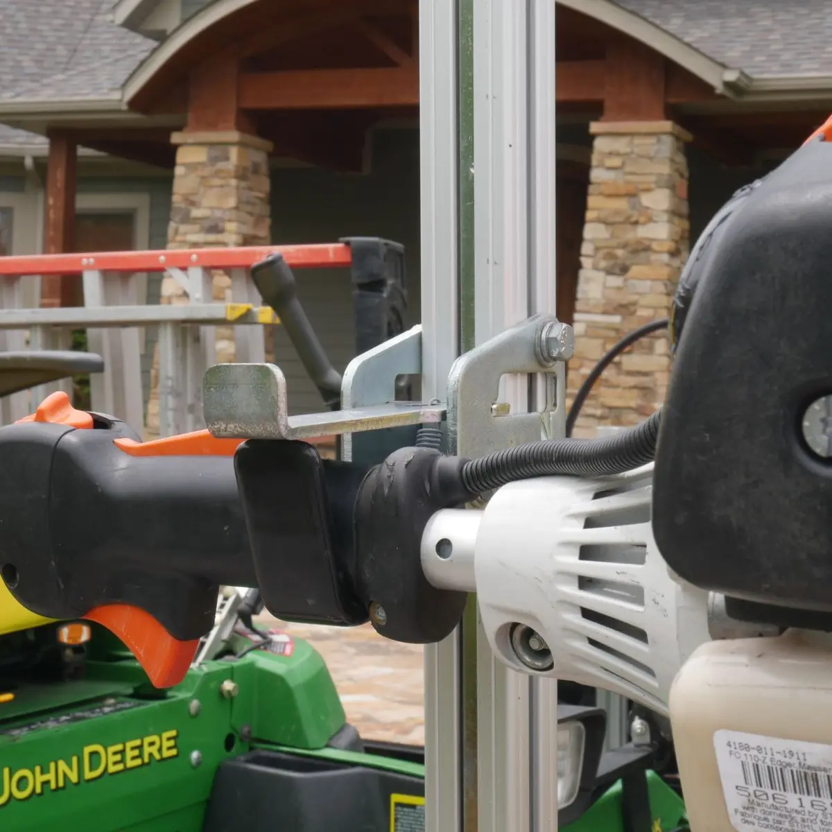 Trailer Rack String Trimmer, Stick Edger, Stick Hedge-Trimmer Holder 1