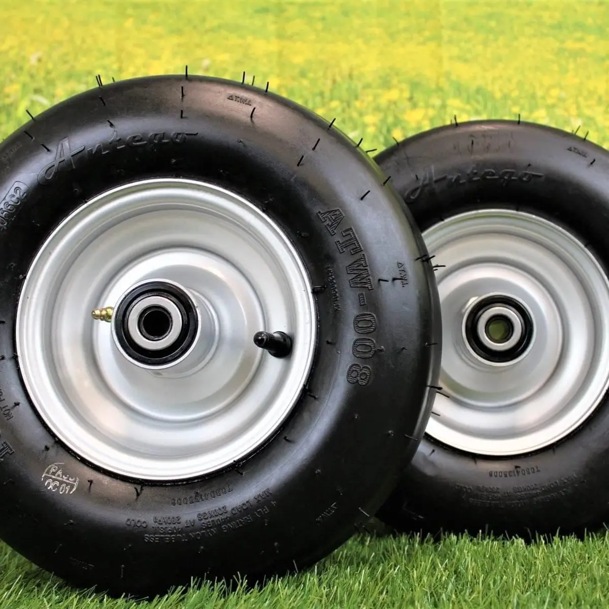 Hustler 605038 Wheel & Tire 13X5.00-6 (2-Pack) Raptor Sd & Fastrak 1