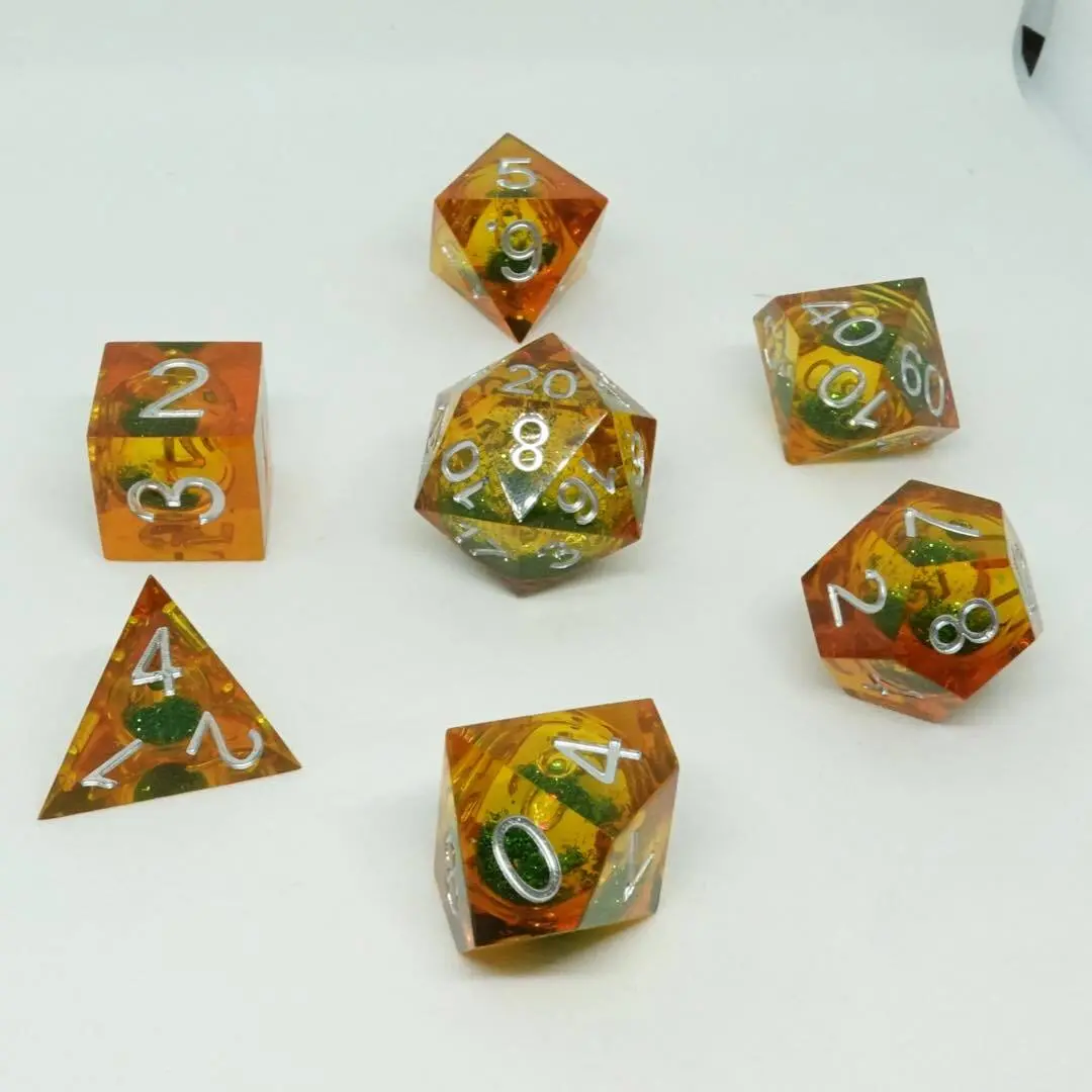 Molten Copper Liquid Core Dice Set 1