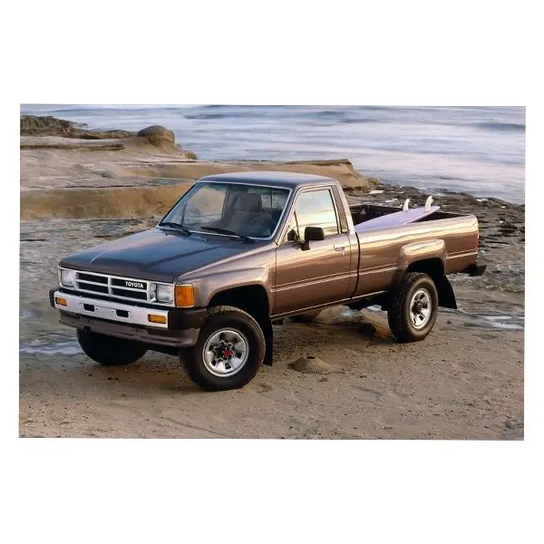 Vidrio Frontal Toyota Hilux 1984 - 1988 Utiliza Pegamento
Precios Incluyen I.S.V. 1