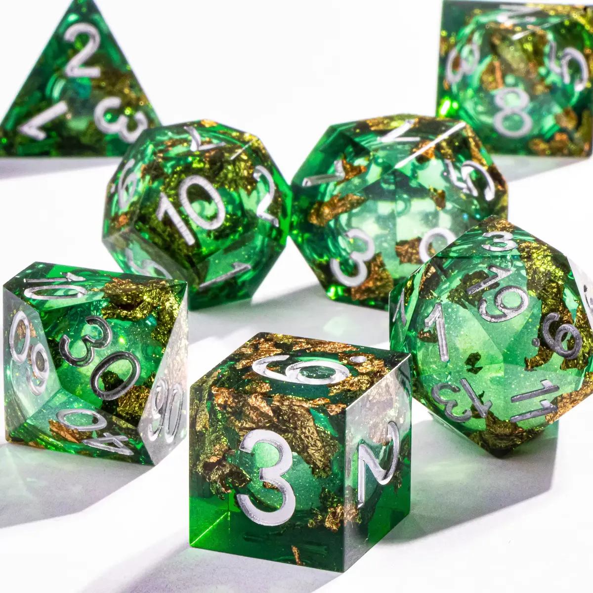 D&D Dice Set Sharp Edge Liquid Core - Forest Gold Fleck (Silver) 1