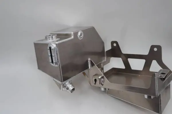 No Limit Fabrication 11-26 6.7 Powerstroke Aluminum Primary Coolant Tank 1