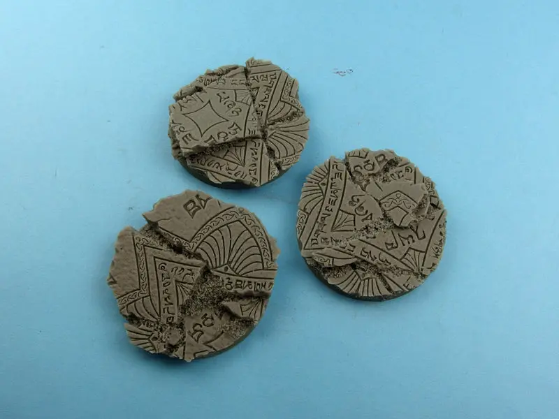Shrine Round 50Mm 1