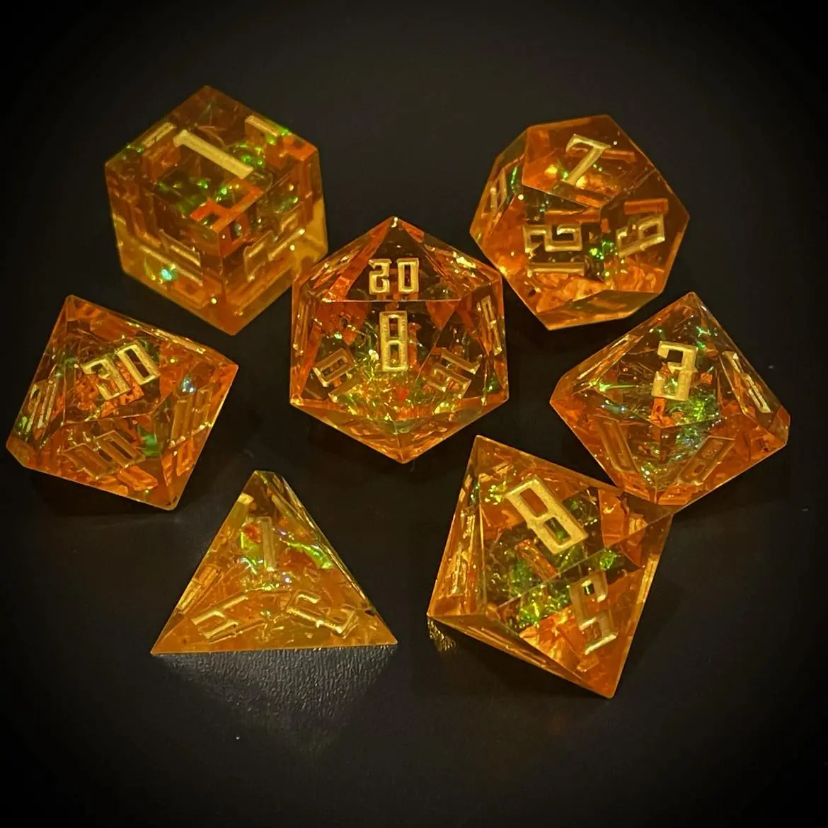 D&D Dice Set Sharp Edge - Amberstone 1