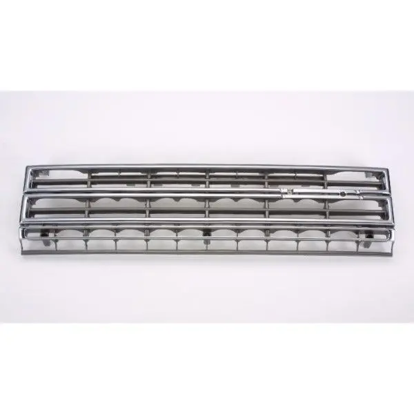 Parrilla Toyota Hilux 1982 - 1983 Centro Pintada Foco Cuadrado 2Wd Versión Americana
Precios Incluyen I.S.V. 1