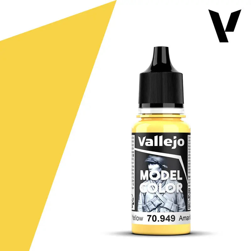 Vallejo Model Colour - 24 Light Yellow 18Ml 1